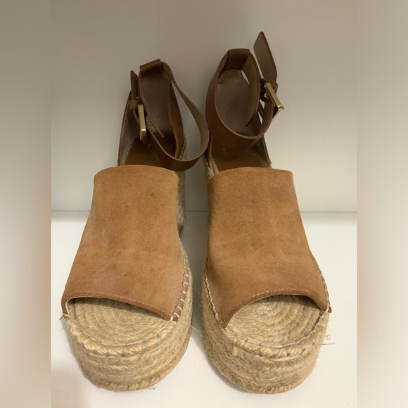 Marc Fisher Wedge - Picture 1 of 3